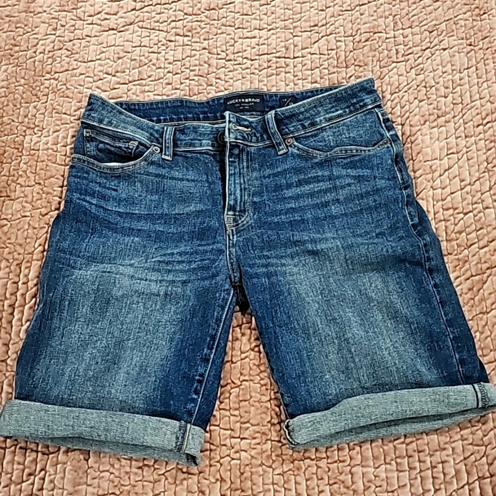 Lucky Brand Bermuda shorts